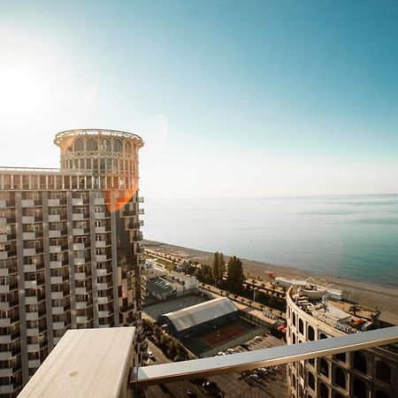 Aparthotel Holiday Lux Batumi Exterior foto